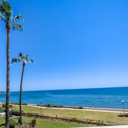 Beach-Line Apartment With 3 Bedrooms In 埃斯特波纳 外观 照片