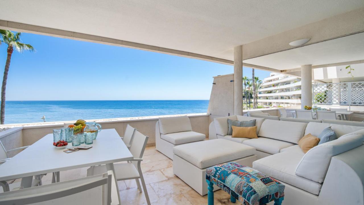 Beach-Line Apartment With 3 Bedrooms In 埃斯特波纳 外观 照片